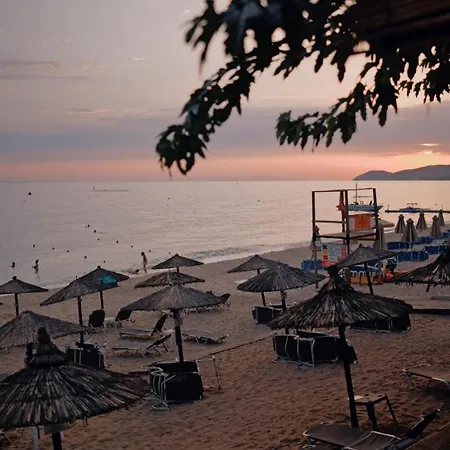 Hotel Kapahi